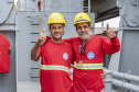 O Porto de Paranaguá lembra nesta sexta-feira (13) o aniversário de 116 de organização da categoria dos estivadores no Paraná. Fundado em 1903, o Sindicato dos Estivadores de Paranaguá (Sindestiva) foi um dos primeiros do país. É a classe de Trabalhador Portuário Avulso (TPA) mais antiga de Paranaguá. Atualmente, são cerca de 1.100 estivadores ativos no porto paranaense.