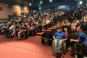 Capacitar os atores envolvidos na política da pessoa com deficiência quanto ao programa de aprendizagem que pode facilitar o processo de inclusão no mercado de trabalho foi a temática abordada no 1º Seminário sobre o Programa de Aprendizagem para Pessoa com Deficiência, realizado nesta terça-feira (17/09) no auditório do Museu Oscar Niemeyer, em Curitiba