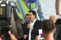 O governador Carlos Massa Ratinho Junior confirmou nesta quarta-feira (18) investimentos do Estado em pacote de obras da área da Segurança Pública. Serão construídas cadeias públicas em Foz do Iguaçu, Londrina, Ponta Grossa e Guaíra e delegacias em Araucária, Almirante Tamandaré e Colombo. A solenidade foi no Palácio Iguaçu, com a presença do secretário da Segurança Pública, Romulo Marinho Soares. Curitiba,18/09/2019 Foto:Jaelson Lucas / AEN