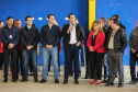O governador Carlos Massa Ratinho Junior participa nesta segunda-feira (23) do plantio de árvores no Colégio Estadual Professora Maria Gai Grendel, no bairro Caximba, em Curitiba. O evento marcará o início do programa Paraná mais Verde, que vai incentivar o plantio de mudas de árvores nativas em todo o Estado. 23/09/2019 - Foto: Geraldo Bubniak/AEN