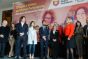 O governador Carlos Massa Ratinho Junior apresentou nesta terça-feira (24) o programa Banco da Mulher Paranaense, iniciativa do Governo do Estado para incentivar o empreendedorismo feminino em todos os setores econômicos, visando gerar mais emprego e renda no Estado.