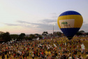 Foz do Iguaçu, no Oeste do Paraná, foi palco do espetáculo de música, luzes e cores neste sábado (28) durante a abertura oficial da 3ª etapa dos Jogos de Aventura e Natureza, que acontece até o próximo fim de semana na região dos municípios lindeiros. Cerca de 10 mil pessoas participaram. Foto: Beto Pacheco