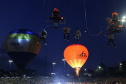 Foz do Iguaçu, no Oeste do Paraná, foi palco do espetáculo de música, luzes e cores neste sábado (28) durante a abertura oficial da 3ª etapa dos Jogos de Aventura e Natureza, que acontece até o próximo fim de semana na região dos municípios lindeiros. Cerca de 10 mil pessoas participaram. Foto: Beto Pacheco