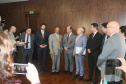 O Governo do Estado encaminhou nesta segunda-feira (30) para análise a Assembleia Legislativa o Plano Plurianual 2020-2023 (PPA). O documento foi entregue ao deputado Ademar Traiano pelos secretários do Planejamento e Projetos Estruturantes, Valdemar Bernardo Jorge, da Fazenda, Renê Garcia, e pelo chefe da Casa Civil, Guto Silva. Foto: Orlando Kissner/ALEP