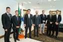 O Governo do Paraná estabeleceu os primeiros contatos para firmar parceria com a Finlândia na área de educação. O governador Carlos Massa Ratinho Junior autorizou que uma delegação com 40 professores da Rede Estadual de Ensino passe três semanas, em abril de 2020, em Helsinque, capital finlandesa, para conhecer detalhes do setor educacional do país europeu, uma das maiores referências mundiais na área.