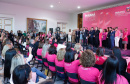 O Paraná deu início à mobilização do Outubro Rosa. Neste ano, as ações de prevenção e promoção do cuidado integral da saúde das mulheres serão levadas a 43 municípios. Elas fazem parte da campanha Paraná Rosa, lançada nesta terça-feira (1º), no Palácio Iguaçu, pelo governador Carlos Massa Ratinho Junior e pela primeira-dama Luciana Saito Massa.