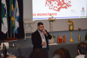 A Divisão de Resíduos Sólidos da Secretaria de Estado do Desenvolvimento Sustentável e do Turismo promoveu encontro nessa quarta-feira (02), em Curitiba, um encontro para discutir os principais avanços, projetos e dificuldades na área de resíduos sólidos no Paraná