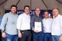 Londrina e outros sete municípios do Norte do Paraná terão R$ 29,8 milhões para fazer investimentos em escolas, ruas, centro cultural e compra de equipamentos. O governador Carlos Massa Ratinho Junior esteve nesta quinta-feira (03) em Londrina, onde recebeu os prefeitos e autorizou as licitações e homologações dos projetos.
