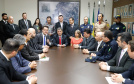 O governador Carlos Massa Ratinho Junior e o ministro da Justiça e Segurança Pública, Sergio Moro,  durante reunião com o prefeito de São José dos Pinhais, Toninho Fenelon, e os comandos das equipes de segurança da União, estados e município que atuam em conjunto no projeto-piloto iniciado pelo Ministério em 30 de agosto. 