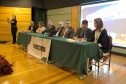 A Secretaria de Estado da Saúde do Paraná participa do I Simpósio Internacional de Saúde Única / III Simpósio Paranaense de Saúde Única, que acontece nesta terça e quarta-feira (09 e 10) na Pontifícia Universidade Católica do Paraná (PUCPR), em Curitiba. O evento reúne especialistas das mais importantes instituições de saúde animal, ambiental e humana do mundo para promover a colaboração multisetorial e multiprofissional no contexto de Saúde Única.Foto:Américo Antonio/SESA