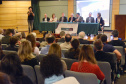 A Secretaria de Estado da Saúde do Paraná participa do I Simpósio Internacional de Saúde Única / III Simpósio Paranaense de Saúde Única, que acontece nesta terça e quarta-feira (09 e 10) na Pontifícia Universidade Católica do Paraná (PUCPR), em Curitiba. O evento reúne especialistas das mais importantes instituições de saúde animal, ambiental e humana do mundo para promover a colaboração multisetorial e multiprofissional no contexto de Saúde Única. Foto:Américo Antonio/SESA