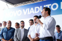 O governador Carlos Massa Ratinho Junior inaugurou nesta quinta-feira (10) o viaduto Nelson Buffara, na entrada de Paranaguá, onde a BR-277 se divide entre as avenidas Ayrton Senna e Bento Rocha. A obra é fundamental para melhorar o trânsito pesado da região e agilizar a movimentação de cargas em direção ao Porto de Paranaguá.