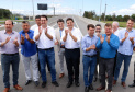 O governador Carlos Massa Ratinho Junior inaugurou nesta quinta-feira (10) o viaduto Nelson Buffara, na entrada de Paranaguá, onde a BR-277 se divide entre as avenidas Ayrton Senna e Bento Rocha. A obra é fundamental para melhorar o trânsito pesado da região e agilizar a movimentação de cargas em direção ao Porto de Paranaguá.