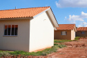 Mais 133 famílias de Nova Esperança, no Noroeste do Paraná, receberam novas casas. As chaves foram entregues pelo governador Carlos Massa Ratinho Junior nesta sexta-feira (11), em evento realizado no próprio residencial Pioneiro Orestes Men. O empreendimento recebeu R$ 10,4 milhões de investimentos do Governo do Estado, Governo Federal e do município.
