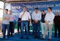 Também nesta sexta-feira o o governador acompanhou a entrega de 221 casas em Prado Ferreira (Norte). O projeto foi executado pela iniciativa privada também com recursos do FGTS liberados pelo Governo Federal. Ratinho Junior destacou a preocupação do Estado em levar desenvolvimento social para as diversas regiões do Paraná, com atenção especial às famílias que mais precisam.