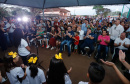 A cidade de Marumbi, no Vale do Ivaí, ganhou uma nova área para esporte e lazer. Neste sábado (12), Dia das Crianças, o governador Carlos Massa Ratinho Junior inaugurou uma unidade do programa Meu Campinho no município. O Governo do Estado investiu R$ 390 mil no espaço, que fica próximo ao conjunto habitacional Ademar Rejani. Além do Meu Campinho, Marumbi também foi a primeira cidade a receber o projeto Cinema na Praça, lançado nesta semana pelo governador.