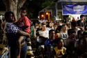 Noite de céu aberto, temperatura próxima a 30ºC e um filme na telona para todos assistirem de graça. O município de Marumbi, no Vale do Ivaí, foi o primeiro a receber o programa Cinema na Praça, uma iniciativa do Governo do Paraná e da Renault do Brasil, que propõe levar diversão e cultura para cidades pequenas que não possuem cinemas de rua ou em centros comerciais.