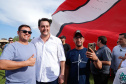 Quem foi até o Parque Estadual de Vila Velha neste domingo (13) viu um cenário diferente. Cerca de 10 balões de diversos tamanhos e formatos coloriram o céu na 1ª Revoada de Balões.
O governador Carlos Massa Ratinho Junior prestigiou o evento e disse que o investimento no turismo ambiental é a tendência mundial.