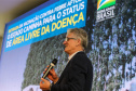 O governador Carlos Massa Ratinho Junior e a ministra da Agricultura, Pecuária e Abastecimento, Tereza Cristina, anunciam nesta terça-feira (15), no Palácio Iguaçu, em Curitiba, a suspensão das campanhas de vacinação contra febre aftosa em rebanhos bovinos e de bufalinos no Paraná. Curitiba, 14/10/2019 - Foto: Geraldo Bubniak/AEN