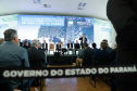 O Paraná deixará de vacinar os rebanhos de bovinos e bubalinos contra a febre aftosa a partir de 31 de outubro. A suspensão da vacinação foi autorizada por instrução normativa assinada nesta terça-feira (15) pela ministra da Agricultura, Pecuária e Abastecimento, Tereza Cristina, e o governador Carlos Massa Ratinho Junior, no Palácio Iguaçu.