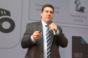 A aplicação de inovações na área da agricultura passou a ser um desafio constante tanto para quem produz máquinas e equipamentos para quem vai utilizá-los no campo. O objetivo estará sempre voltado para aumentar a produtividade, mas sem perder o foco da sustentabilidade.

Essa foi uma das mensagens do diretor da Case New Holand Industrial, Sergio Soares, durante palestra na Semana Paraná Inovador, promovida pelo Governo do Estado e que acontece no Palácio Iguaçu. Foto: Ari Dias/AEN