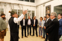 O governador Carlos Massa Ratinho Junior participou nesta quarta-feira (16) da inauguração do centro de treinamento e desenvolvimento de novos produtos para os segmentos de panificação e cervejaria Akademie Ireks & Agrária, em Guarapuava, no Centro-Sul do Estado. O centro é uma parceria entre a Ireks do Brasil (empresa de origem alemã) e a Cooperativa Agrária e foi idealizado para que os clientes dessas marcas possam testar e aprimorar seus produtos antes de lançá-los no mercado.