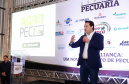 O governador Carlos Massa Ratinho Junior esteve nesta quinta-feira (17) na Agropec, nova feira agrotécnica de Guarapuava, na região central do Estado. No encontro com produtores, na abertura do evento, o governador destacou o fim da vacinação contra a febre aftosa no Paraná e disse que a região Centro-Sul será beneficiada pela medida.