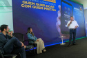 O Governo do Estado lançou nesta quinta-feira (17) o Paraná Solidário, aplicativo criado especialmente para promover a doação direta entre os cidadãos e as entidades beneficentes. A tecnologia, idealizada pela Secretaria da Justiça, Família e Trabalho, com apoio técnico da Celepar, é uma ponte entre empresas e pessoas físicas que queiram doar para instituições produtos como alimentos, roupas, móveis, eletrodomésticos, ração para animais. Foto: Valdelino Pontes