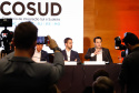 O governador Carlos Massa Ratinho Junior participou neste sábado (19), em Florianópolis (SC), da quinta reunião do Consórcio de Integração Sul e Sudeste (Cosud), que reúne os sete estados das duas regiões. Ratinho Junior destacou a importância de o consórcio discutir temas que colaborem com o País como um todo.