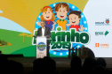 O governador Carlos Massa Ratinho Junior particiou nesta segunda-feira (21) do evento de premiação do Concurso Agrinho 2019. Promovido pela Federação da Agricultura do Paraná (Faep), com a parceria do Governo do Estado, o programa envolve, todo ano, aproximadamente 800 mil alunos e mais de 50 mil professores. Pinhais,21/10/2019 Foto:Jaelson Lucas / AEN