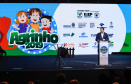 O Governo do Estado e a Federação da Agricultura do Estado do Paraná (Faep) renovaram nesta segunda-feira (21) o convênio para o programa Agrinho nas escolas estaduais do Paraná. O programa leva a escolas das redes públicas municipal e estadual atividades e materiais pedagógicos que tratam da preservação do meio ambiente, despertar da consciência de cidadania e questões que envolvem saúde e qualidade de vida.