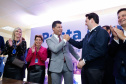 Um ato na prefeitura de Ponta Grossa, nos Campos Gerais, marcou a instalação da sede do Governo do Estado na cidade na manhã desta quarta-feira (23). Por dois dias, na quarta e quinta-feira (24), toda a equipe da administração pública estadual despachará do Centro de Eventos de Ponta Grossa.