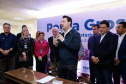 Um ato na prefeitura de Ponta Grossa, nos Campos Gerais, marcou a instalação da sede do Governo do Estado na cidade na manhã desta quarta-feira (23). Por dois dias, na quarta e quinta-feira (24), toda a equipe da administração pública estadual despachará do Centro de Eventos de Ponta Grossa.