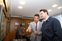 Um ato na prefeitura de Ponta Grossa, nos Campos Gerais, marcou a instalação da sede do Governo do Estado na cidade na manhã desta quarta-feira (23). Por dois dias, na quarta e quinta-feira (24), toda a equipe da administração pública estadual despachará do Centro de Eventos de Ponta Grossa.