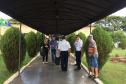 O polo moveleiro de Arapongas, principal do Paraná e um dos mais importantes do País, deverá alavancar ainda mais negócios com a nova linha aérea ligando o município a Curitiba e facilitando o acesso a grandes centros nacionais. A linha começou a operar nesta quarta-feira (23) e faz parte do programa Voe Paraná, criado pelo Governo do Estado para ampliar a malha aeroviária. Foto: Prefeitura de Arapongas