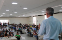 Os cafeicultores Valdeir Luiz de Souza, de Tomazina, e Edson Messias de Carvalho, de Joaquim Távora, venceram o prêmio Café Qualidade Paraná nas categorias cereja descascado e natural. Eles superaram 120 lotes que iniciaram a disputa, e receberam R$ 5 mil de prêmio.

A cerimônia de premiação foi nesta quinta-feira (24), em Ivaiporã, e reuniu cerca de 500 participantes. Foto: Divulgação/AEN