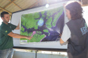 Biólogos, sociólogos, oceanógrafos e gestores ambientais, a serviço da empresa pública Portos do Paraná, estão em campo para mais um “Diagnóstico Socioambiental Participativo” (DSAP). A equipe da Diretoria de Meio Ambiente pesquisa 15 comunidades pesqueiras, nas ilhas e no continente, para o levantamento. O trabalho é desenvolvido em Paranaguá, Pontal do Paraná e Antonina. Esta é a terceira edição.