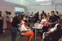 A prevenção ao câncer de mama, uma das doenças que mais acometem mulheres no País, e a importância de fazer o autoexame são debatidas em unidades prisionais de todas as regiões do Paraná durante todo o mês, em alusão à campanha do Outubro Rosa. O Departamento Penitenciário (Depen) também firmou parcerias para oferecer aulas de defesa pessoal, yoga, exames preventivos e doações de livros e objetos. Foto: Divulgação/Depen