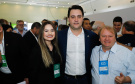 O governador Carlos Massa Ratinho Junior disse nesta quinta-feira (31), na abertura do encontro Governo 5.0, em Foz do Iguaçu, que o planejamento do Estado para os próximos anos será feito a muitas mãos, em parceria com os municípios, e que a inovação, o Novo Pensar e Novo Fazer, deve estar a serviço de todos os paranaenses. Ratinho Junior também assinou um pacote de investimentos de R$ 351 milhões nos municípios para os próximos anos.