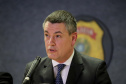 O governador Carlos Massa Ratinho Junior, participa da cerimônia de inauguração da Delegacia Modelo de Investigação e Análise Financeira, na superintendência da Polícia Federal no Estado do Paraná. Participaram: Ministro da Justiça e Segurança Pública, Sergio Moro; diretor Geral da Polícia Federal, Maurício Valeixo; secretário de Segurança, Romulo Marinho; entre outros.Curitiba, 01-11-19.Foto: Arnaldo Alves / AEN.