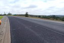A PR-092, entre Jaguariaíva, passando por Arapoti, ambas no Centro-Oeste, até Wenceslau Braz, no Norte Pioneiro, passa por serviços de remendos e de microrrevestimento asfáltico.  Foto: Divulgação/DER