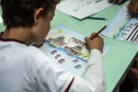 Já está no site da empresa pública Portos do Paraná o regulamento do concurso de desenho, acompanhado de uma frase, do Projeto Porto Escola, do 2º semestre de 2019. Participam alunos do 5º ano do Ensino Fundamental de 21 escolas de Paranaguá e dez de Antonina.
