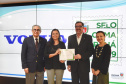 O Prêmio Selo Clima Paraná 2019 foi entregue nesta quinta-feira (07) a 36 empresas que, voluntariamente, decidiram medir, divulgar e reduzir as emissões de gases de efeito estufa, causadores do aquecimento global e das mudanças climáticas. O mais importante deles é o dióxido de carbono (CO2). Foto: Denis Ferreira Netto/AEN
