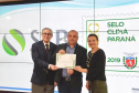 O Prêmio Selo Clima Paraná 2019 foi entregue nesta quinta-feira (07) a 36 empresas que, voluntariamente, decidiram medir, divulgar e reduzir as emissões de gases de efeito estufa, causadores do aquecimento global e das mudanças climáticas. O mais importante deles é o dióxido de carbono (CO2). Foto: Denis Ferreira Netto/AEN
