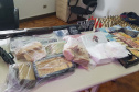 A operação conjunta entre a Divisão Estadual de Narcóticos do Paraná (Denarc) e a Guarda Municipal de São José dos Pinhais resultou na prisão de um homem, de 29 anos, responsável pelo armazenamento e venda de drogas em vários bairros daquela cidade nesta quinta-feira (07)