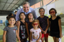 Em Guaratuba, no Litoral do Paraná, a feira de serviços Paraná Cidadão registrou quase 9 mil atendimentos. Foi o 20º evento realizado neste ano. “Oferecemos diversos serviços gratuitos de inclusão e cidadania para quem mais precisa”, disse o secretário da Justiça, Família e Trabalho do Governo do Paraná, Ney Leprevost, que participou do evento, realizado no Ginásio Ilda Silvano, no bairro Piçarras. Foto: Divulgação/SEJUF