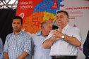 A região Noroeste do Paraná recebeu 30 novas ambulâncias do Samu, nesta sexta-feira (8). Os veículos vão atender 101 municípios e representam a renovação e ampliação da frota. O secretário de Estado da Saúde, Beto Preto, esteve em Umuarama para entregar o lote, que representa investimento de mais de R$ 4,8 milhões. Ele também visitou o Hospital Cemil, que vai ampliar o atendimento com recursos de R$ 2,8 milhões.Foto:Pedro Oliveira/PMUmuarama