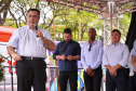 A região Noroeste do Paraná recebeu 30 novas ambulâncias do Samu, nesta sexta-feira (8). Os veículos vão atender 101 municípios e representam a renovação e ampliação da frota. O secretário de Estado da Saúde, Beto Preto, esteve em Umuarama para entregar o lote, que representa investimento de mais de R$ 4,8 milhões. Ele também visitou o Hospital Cemil, que vai ampliar o atendimento com recursos de R$ 2,8 milhões.Foto:Pedro Oliveira/PMUmuarama