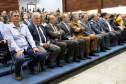 O Batalhão de Operações Especiais comemorou nesta segunda-feira (11) nove anos em solenidade em Curitiba. Para marcar a data foram entregues comandas, medalhas e certificados. O comandante-geral da Polícia Militar do Paraná, Péricles da Matos, falou sobre a trajetória da unidade desde que foi criada, passando pelo surgimento das operações especiais na PM, há quase 50 anos, através do Comando de Operações Especiais (COE). Foto:PMPR