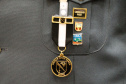 O Batalhão de Operações Especiais comemorou nesta segunda-feira (11) nove anos em solenidade em Curitiba. Para marcar a data foram entregues comandas, medalhas e certificados. O comandante-geral da Polícia Militar do Paraná, Péricles da Matos, falou sobre a trajetória da unidade desde que foi criada, passando pelo surgimento das operações especiais na PM, há quase 50 anos, através do Comando de Operações Especiais (COE). Foto:PMPR